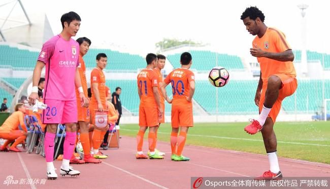 鲁能外援更换暂无确切消息 迪拜拉练后就地解