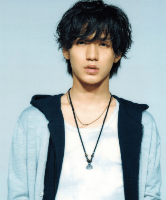 锦户亮性侵 8月还和人妻有染床照遭曝光