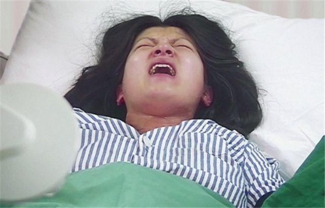 产后按压肚子的痛, 痛到怀疑人生! 疼得嗷嗷叫