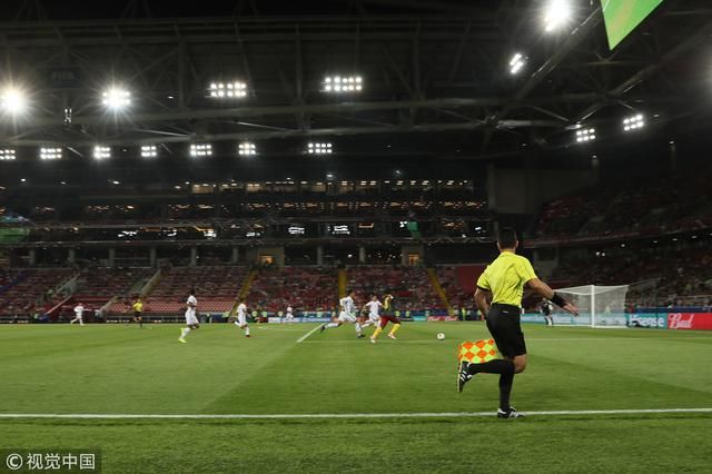 解析足球比赛官员权利与职责(下)