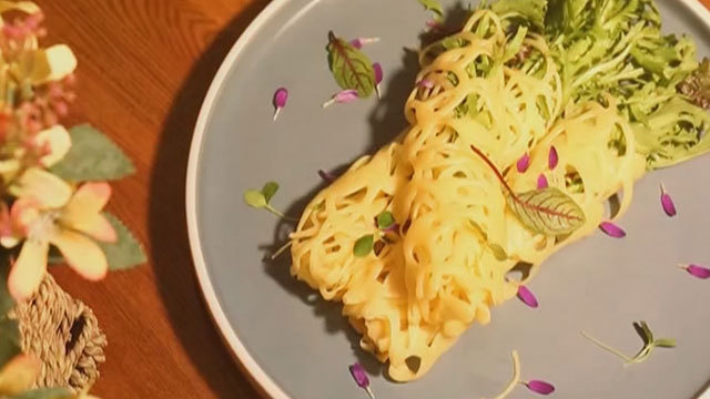 《快乐生活一点通》20180427蕾丝鸡蛋饼 《快乐生活一点通》20180427蕾丝鸡蛋饼