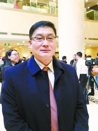 建真言谋良策出实招——政协委员岳长海