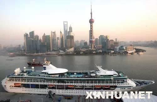 轰动全球!中国某直销公司1.2万人旅游团空降泰