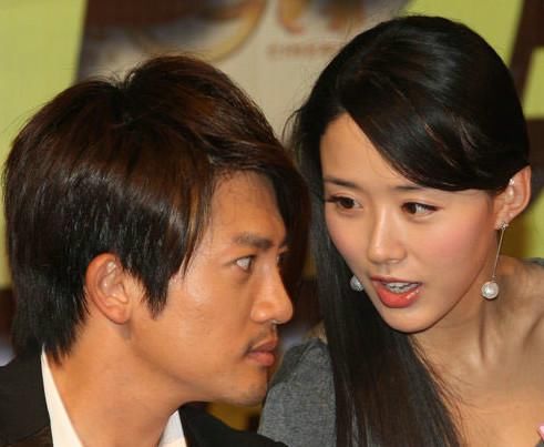 出道21年零绯闻,还与黄晓明陈坤是同学,这位明