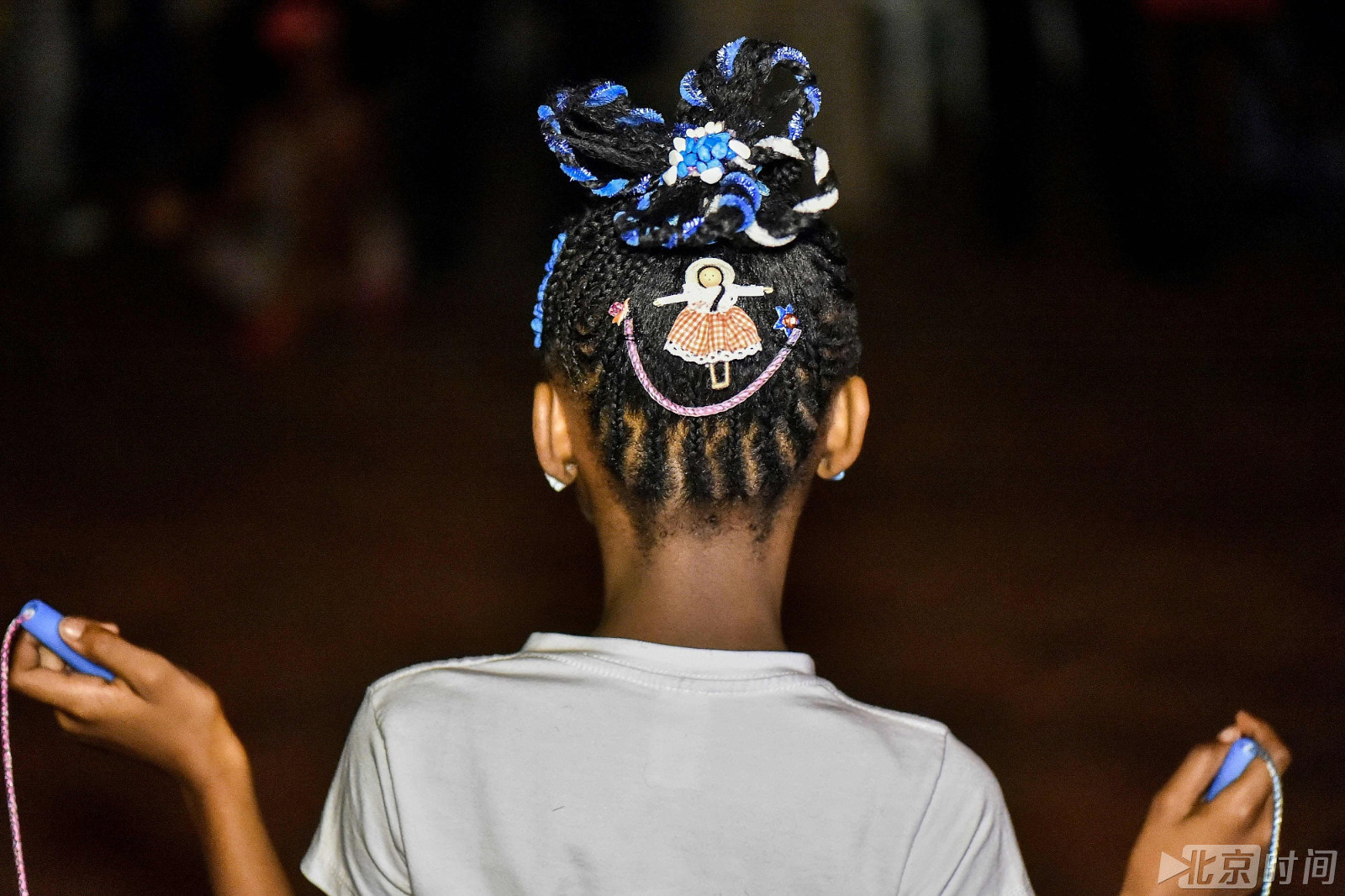 哥伦比亚举行非洲发型比赛 花式小辫你get了吗?