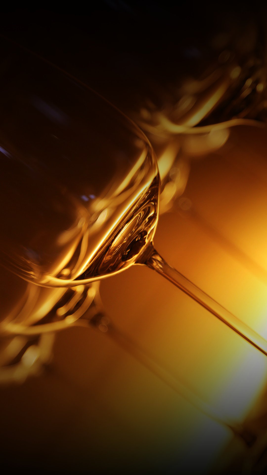 有啥不一样?25张8848钛金手机M3内置桌面、