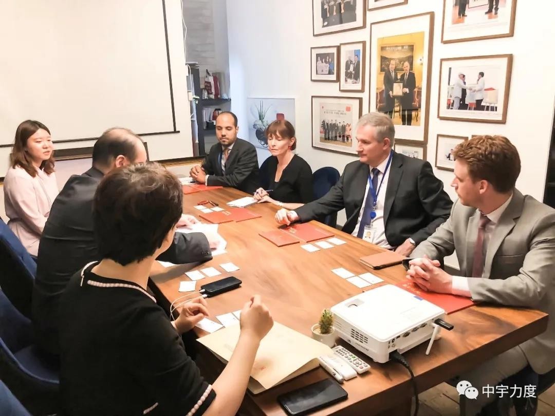 “封”行万里 不忘初心——中国&法国纪念封