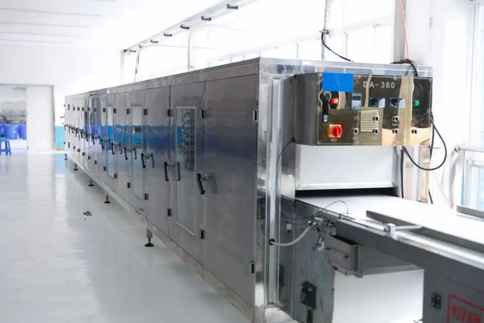 河南人、东北人惹了谁?这个感动中国的新疆小