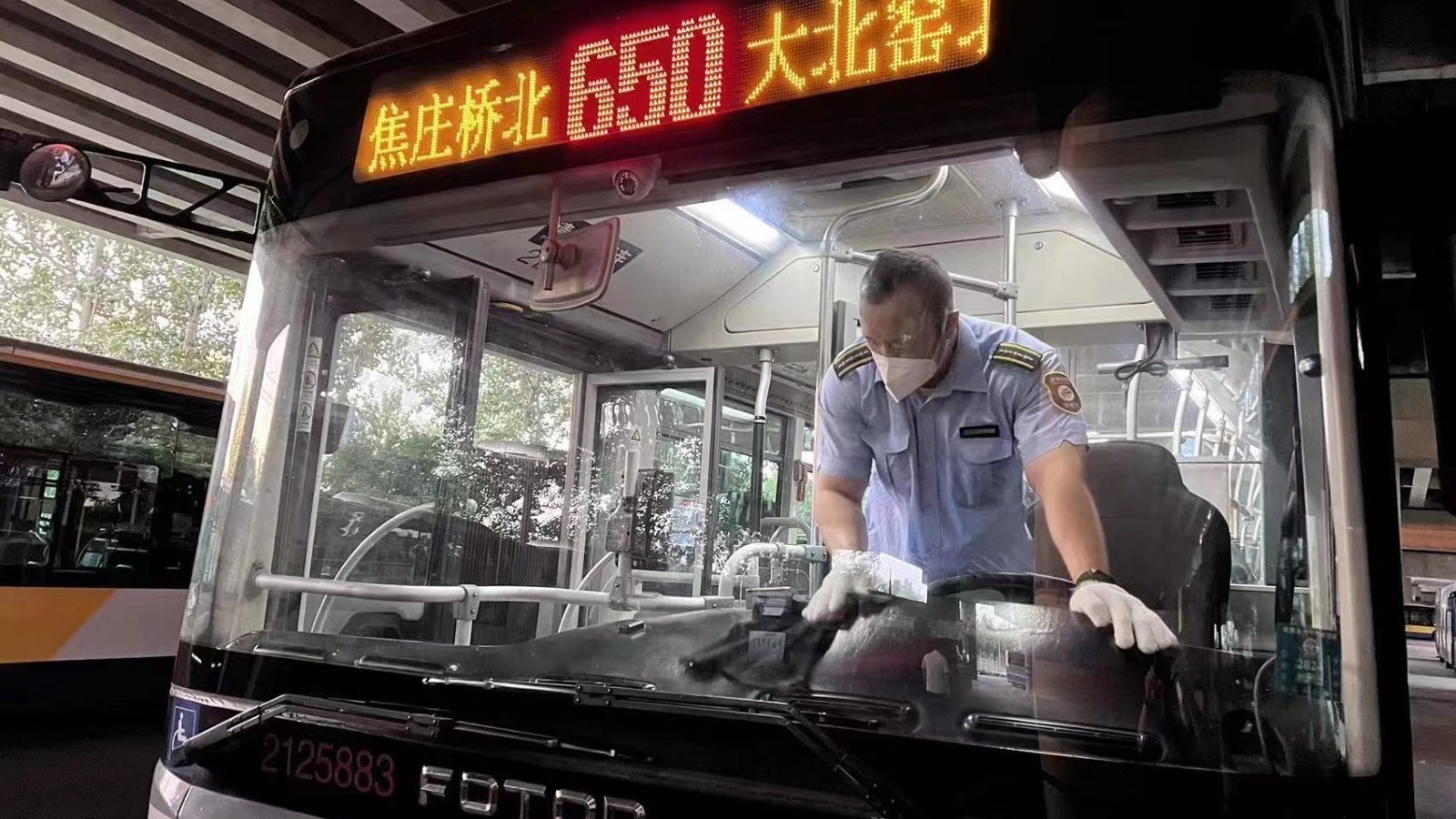 650路、快速直达专线70路、快速直达专线78路增设站位 方便居民出行