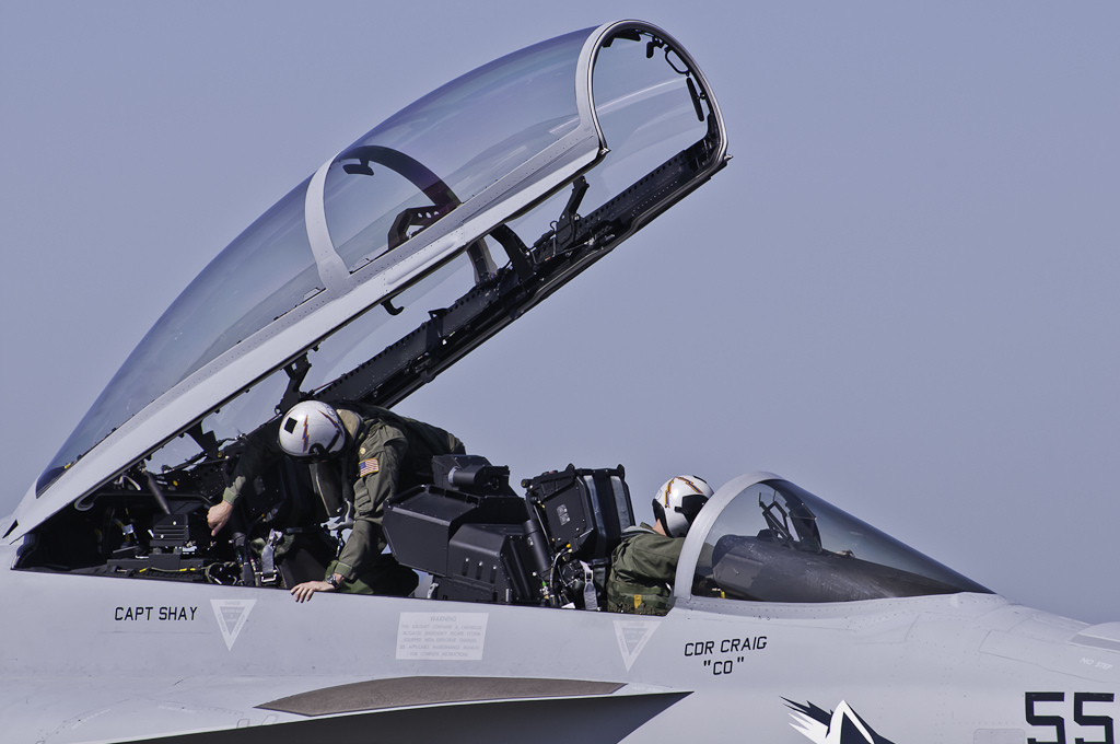 刚年轻就老了 歼11在四代机时代的日子怎么过