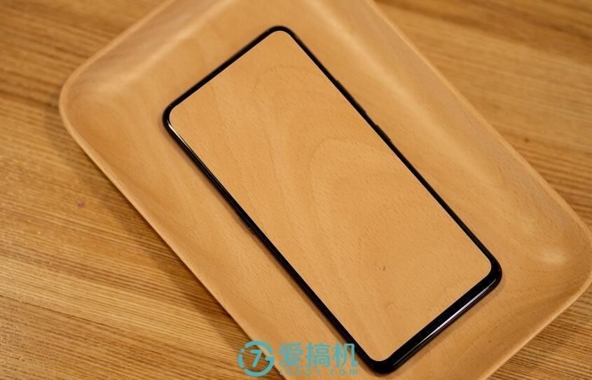 vivo NEX打开QQ浏览器,摄像头自动升降!QQ官