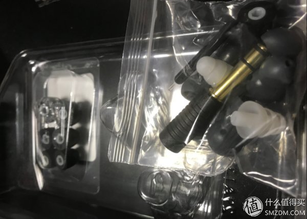 半路退烧-AKG 爱科技 K3003LE、Beats solo3