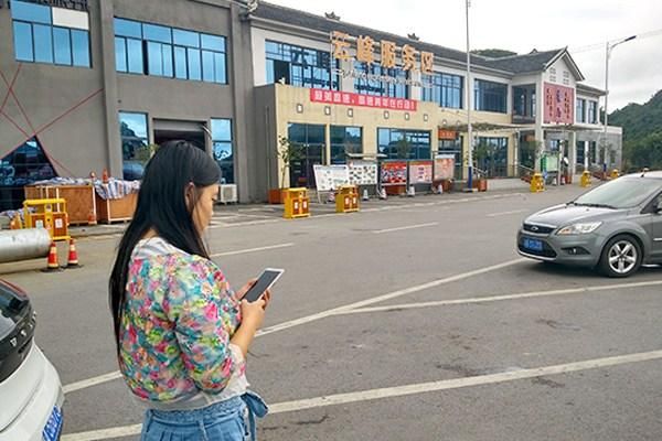 高速服务区到底能不能停车睡觉?原来一直误解