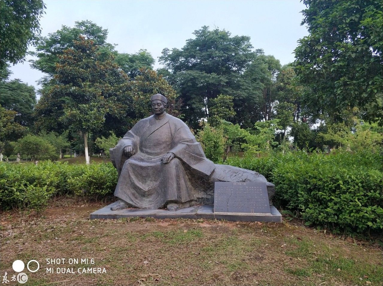 江西抚州:抚州名人雕塑园掠影
