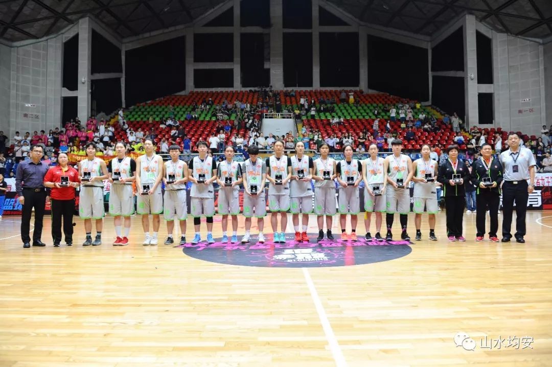 佛山之光!均安女篮2名队员入选国家三人篮球女