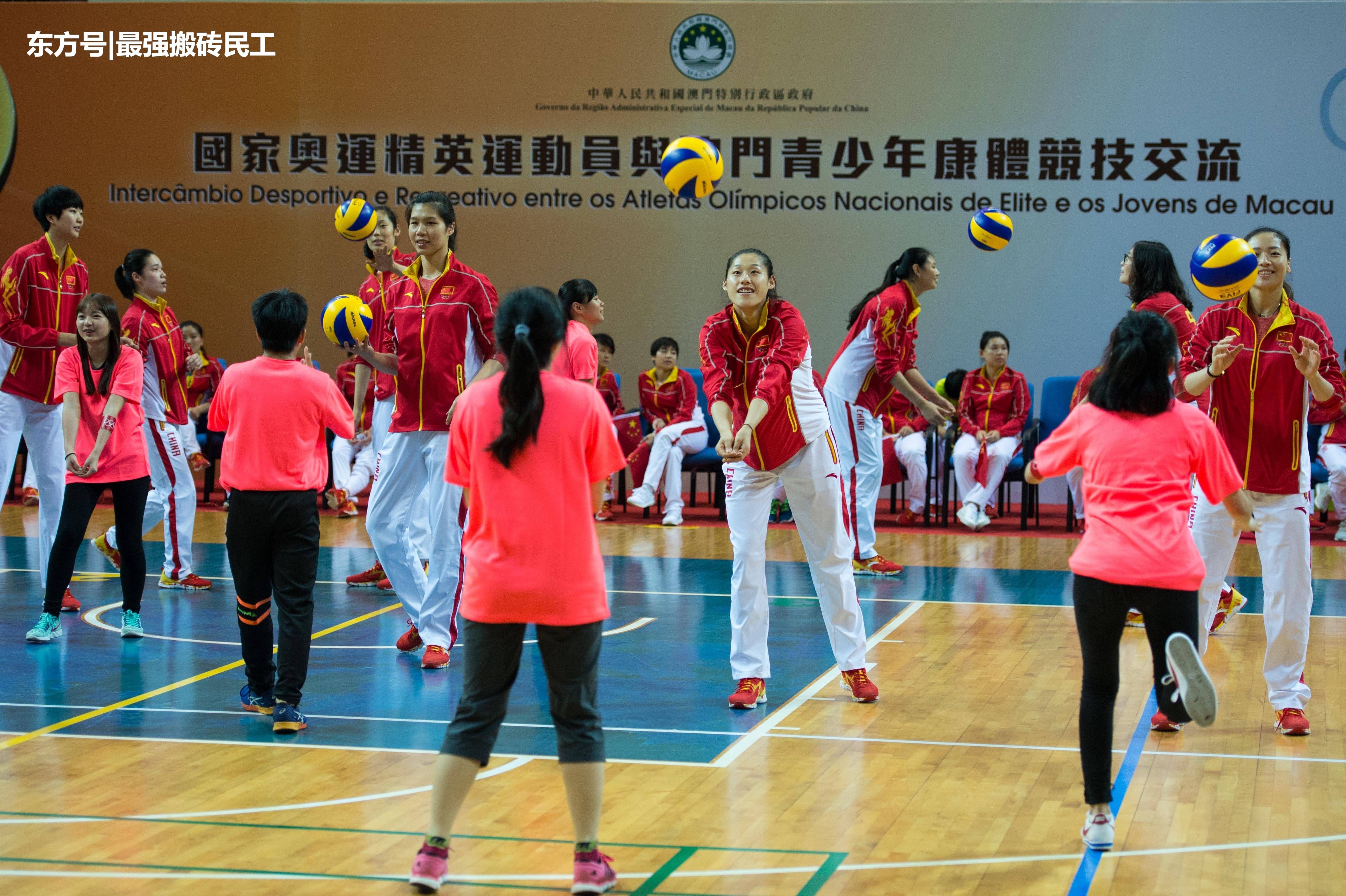 女排运动员每个月的工资是多少钱?说出来你都