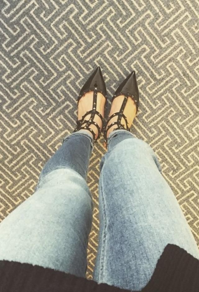 常穿高跟鞋让脚趾外翻!盘点娱乐圈4位脸美脚