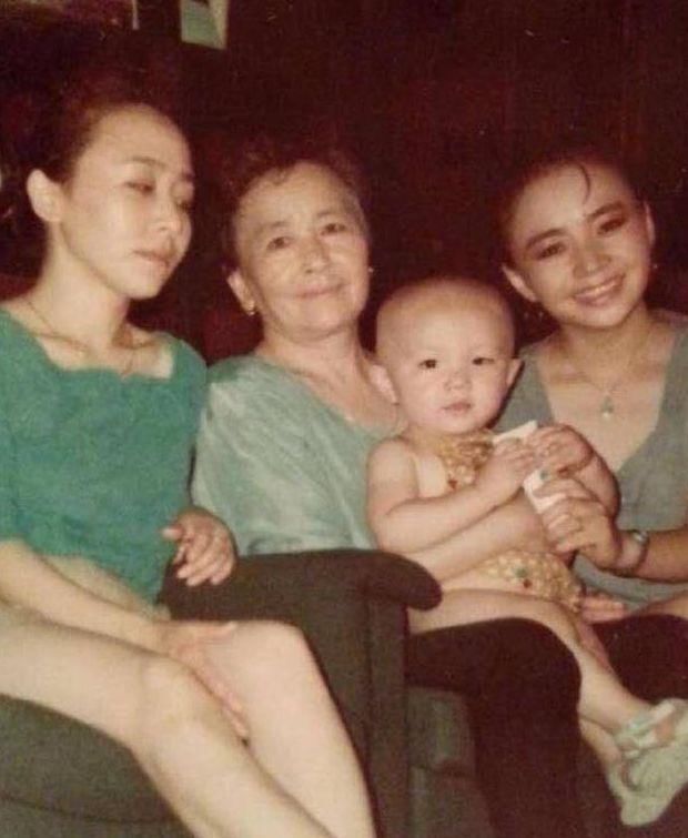 宋丹丹把儿子姓改了,随了继父的姓,前夫英达这