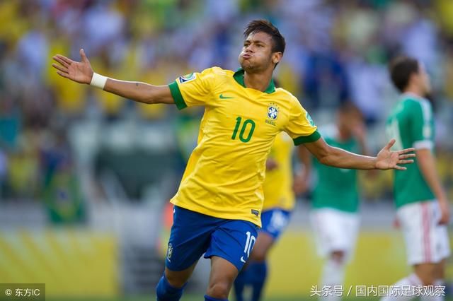 国足拥有世界级射手却无缘世界杯!排名:武磊第