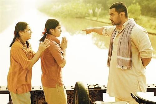 内地电影票房捞金前十名 战狼2以56.81亿元