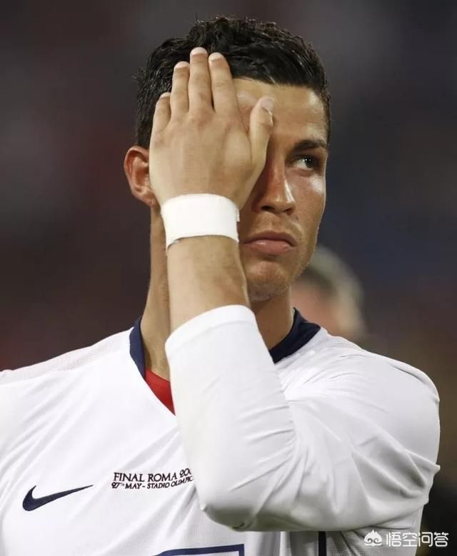 当年曼联俱乐部为什么想把C罗卖给巴萨,而不是