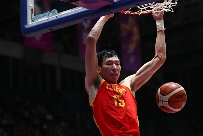 阿不都联手周琦爆发!中国队强行扭转12分颓势