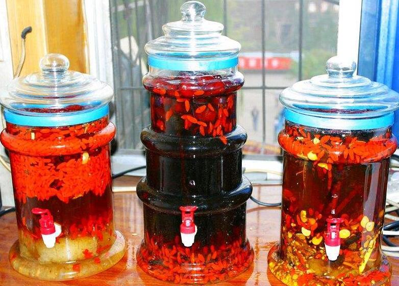 老公趁我出差不在家,每天偷偷喝这种酒,结果回来晚上生龙活虎!