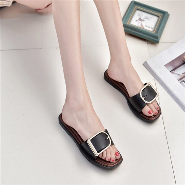 适合20-40岁女性穿的沙滩凉鞋,夏季有这几件就