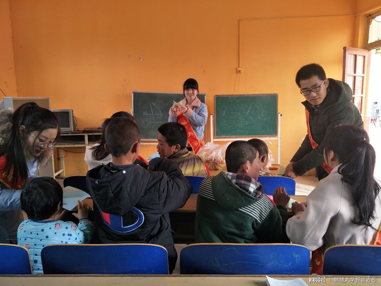 聊城大学生科院举办关爱特殊儿童 守护折翼天