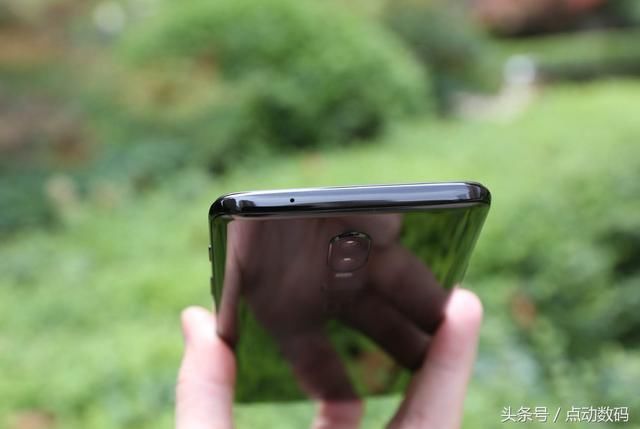 公认最好用的4款高性能手机,用两年也不会卡顿