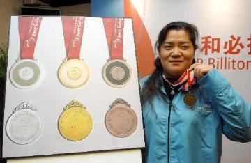 凄惨!奥运冠军退役后失业有遭丈夫抛弃,儿子失