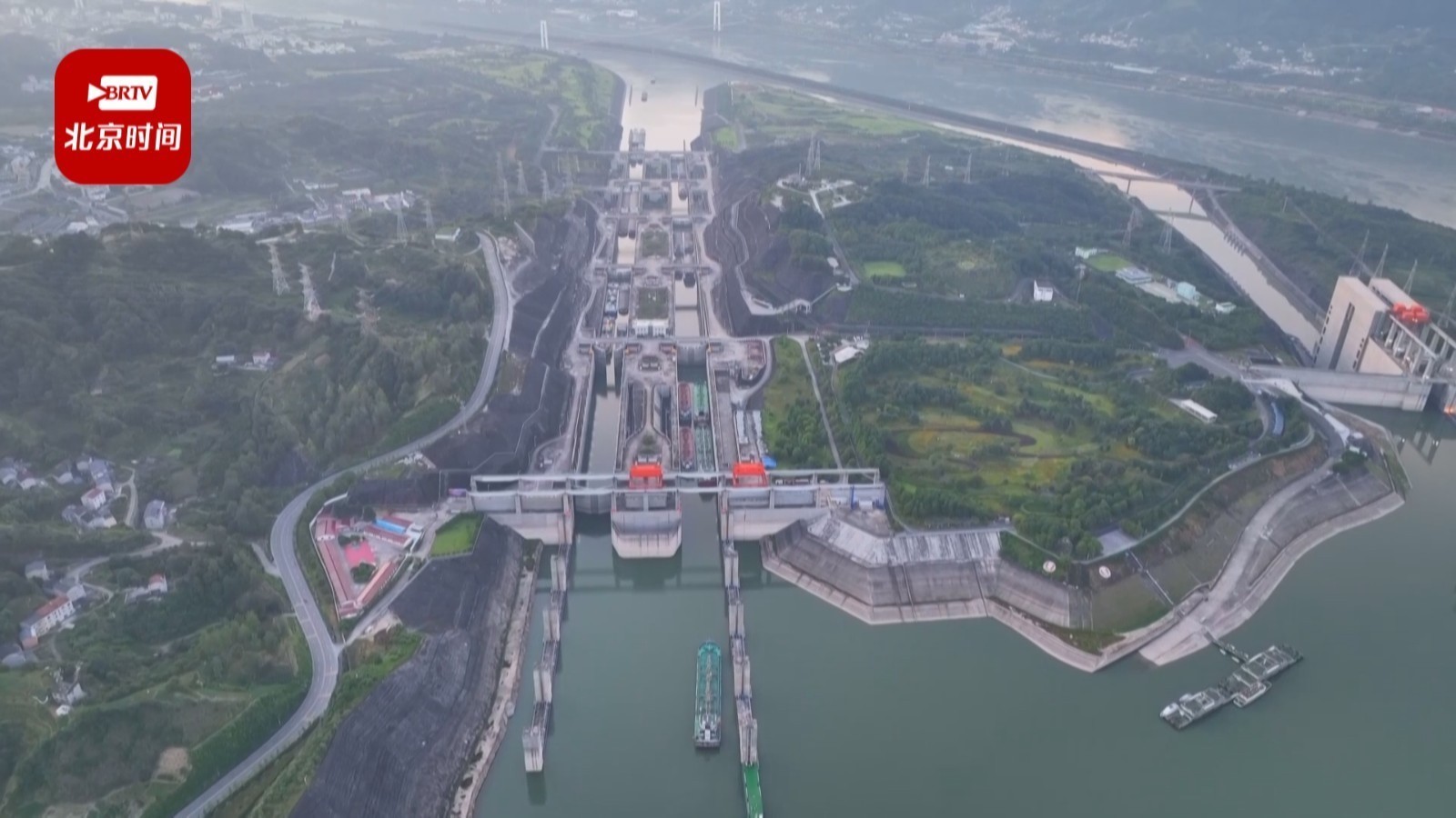 三峡船闸由四级运行转换为五级补水运行