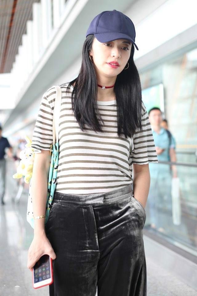 姚晨嘴型变小 网友:不是医美 是自然衰老!