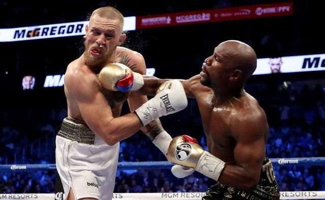 梅威瑟拳台外生活,妻子产下三子却多次家暴,网