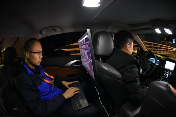 独家曝光:百度无人车上春晚展示背后的故事