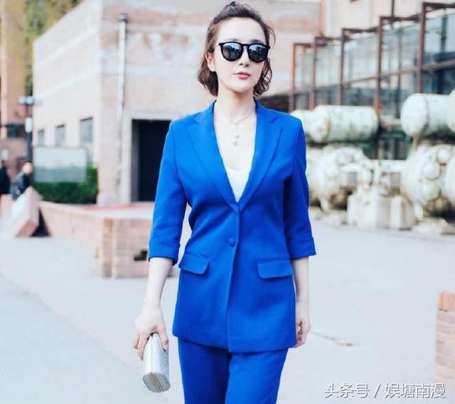 独孤天下:一开始看她最丑,但当她穿上贵妇装瞬