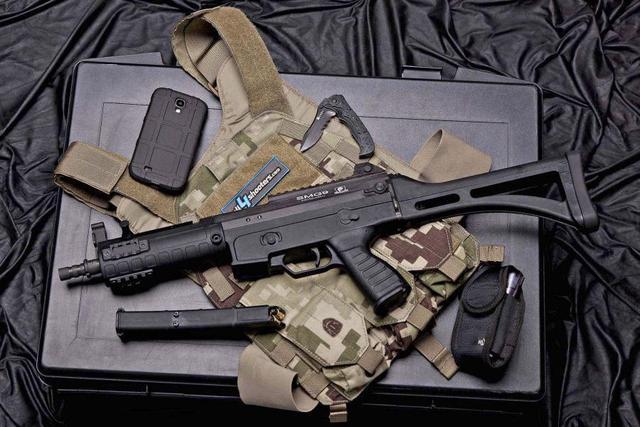 国产冲锋枪在国外测试表现优异