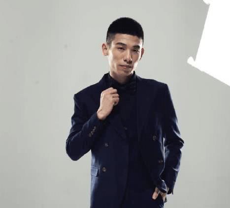 网上第一赌场出现在斗鱼?旭旭宝宝直播间牌面