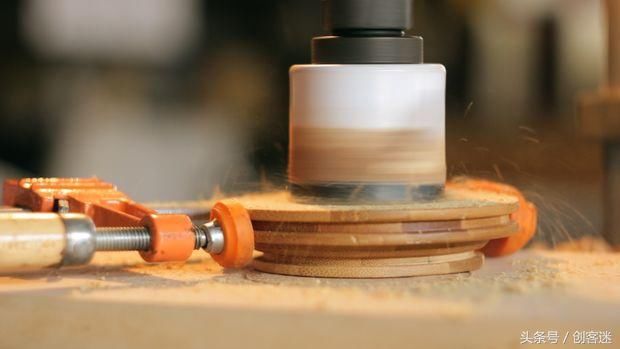 用玻璃罐制作萤火虫便携蓝牙小音箱