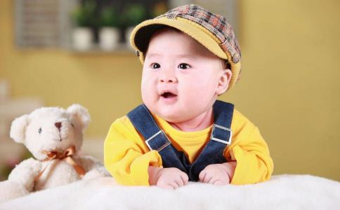 宝宝多大可以吃水果 秋天宝宝吃什么水果好