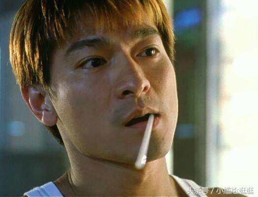 四大天王之一的刘德华也演过很多黑道电影,而刘德华扮演的古惑仔却是