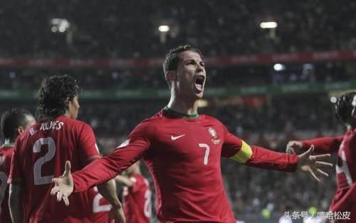 C罗再压梅西詹皇蝉联世界百大运动员榜首,网友