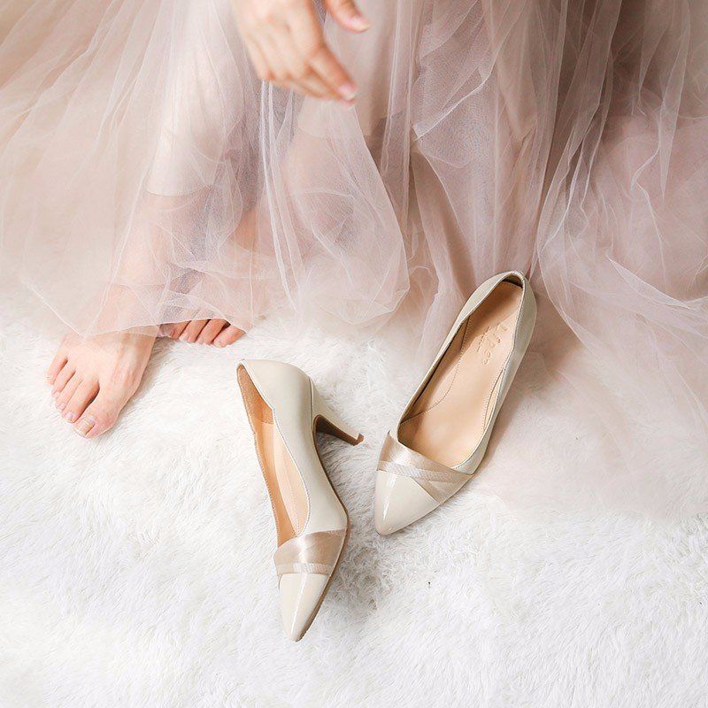 美鞋穿出女人味, 婀娜多姿美玉足!