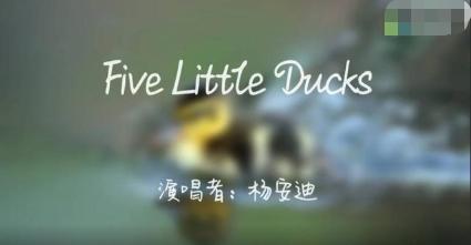 安迪唱英文歌忘词,紧急切换中文,尴尬得直挠头