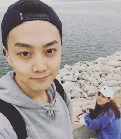 url=0g41gnqqwx[/img]饰演况复生的演员叫张国权,不经不觉,他已经由