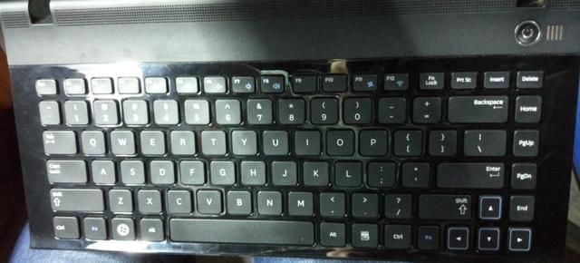 6年前的三星笔记本键盘失灵,淘宝29元买来新键