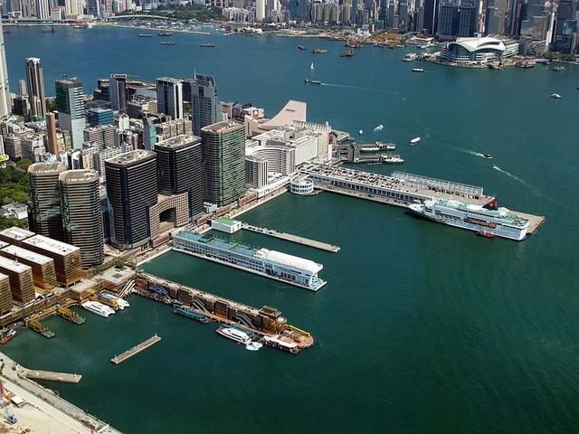 去韩国旅游中国游客数量爆减,韩国人不高兴了