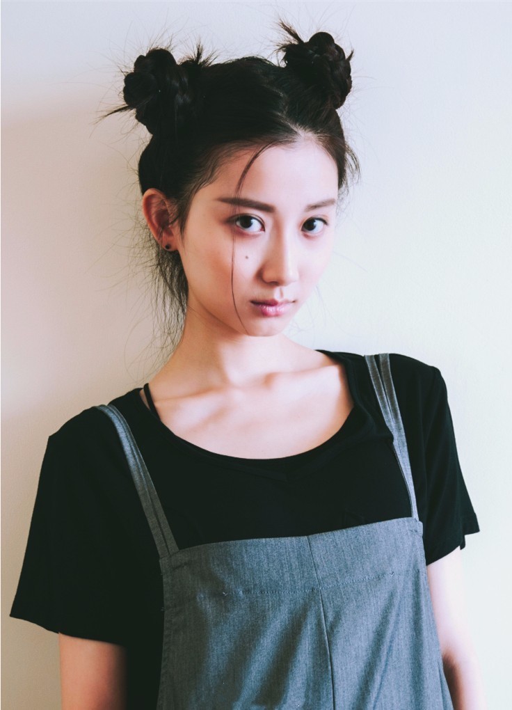 《解忧》开播 蒲萄化身精明掌柜爆笑来袭