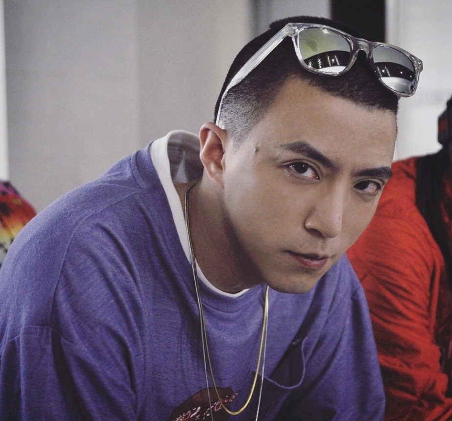 《中国有嘻哈》的rapper各种撞脸 但他们的女友都好美