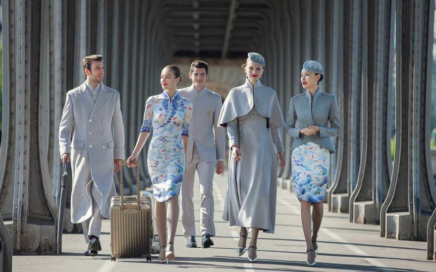 这组中国版空姐制服照片在海外火了